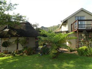 5 Bedroom House in Champagne Valley