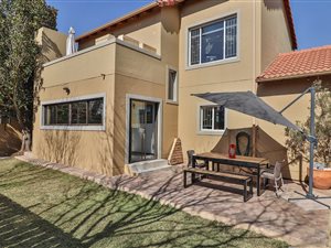 3 Bed Duplex in North Riding