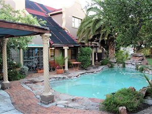 6 Bed House in Belhar