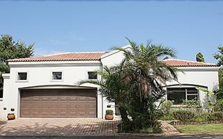 4 Bedroom House in Dainfern Golf Estate