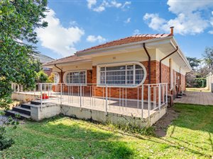 295 m² Commercial space in Greenside