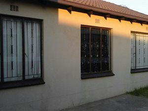 3 Bed House in Middelburg Central