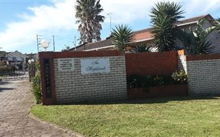 2 Bedroom Townhouse in Broadwood