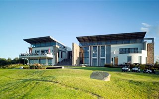 2 Bedroom Apartment in Jackal Creek Golf Estate