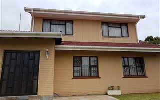 4 Bedroom House in Montclair