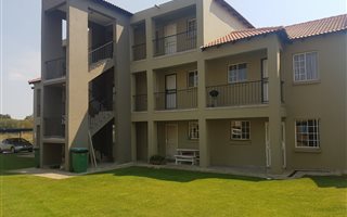 1 Bedroom Apartment in Mooivallei Park