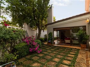 3 Bed Cluster in Lynnwood Glen