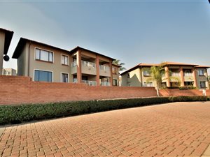 2 Bed Apartment in Glenvista