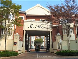 2 Bed Apartment in Melrose Arch
