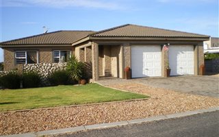 3 Bedroom House in Myburgh Park