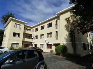 1 Bed Apartment in Newlands