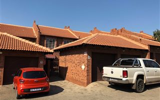 3 Bedroom Townhouse in Garsfontein
