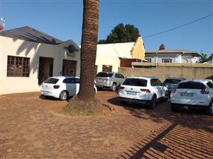 320 m² Office Space in Hatfield