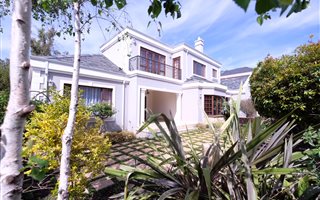 3 Bedroom Cluster in Melrose North