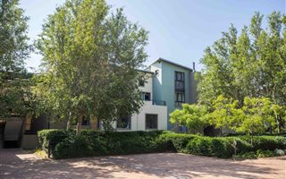 2 Bedroom Apartment in Somerset Ridge