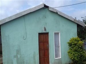 2 Bed House in Lamontville