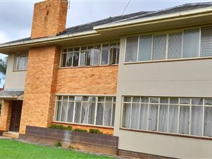 5 Bed House in Eastwood