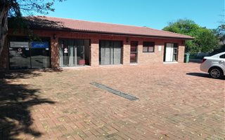 600 m² Commercial space in Durban North