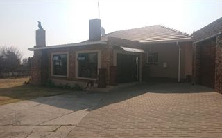 3 Bedroom House in Evander