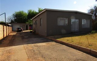 4 Bedroom House in Blanchville