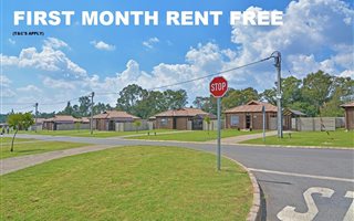 2 Bedroom House in Clayville