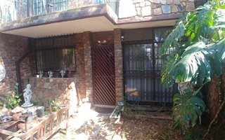 3 Bedroom Townhouse in Val de Grace