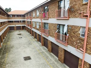 2 Bed Townhouse in Croydon