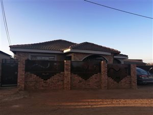 3 Bed House in Ikageng