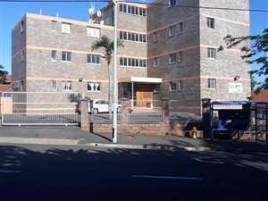 24 Bed Apartment in Morningside