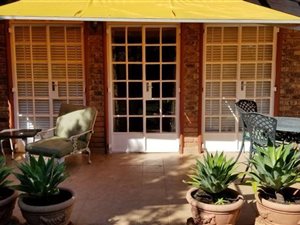 2 Bed Townhouse in Waterkloof