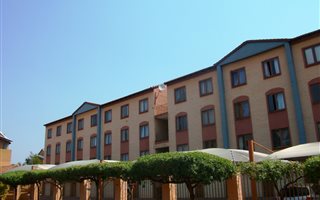 1 Bedroom Apartment in Riviera