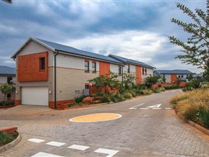 3 Bed Cluster in The Hills