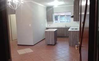 2 Bedroom Simplex in Highveld