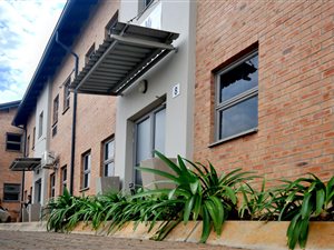 57 m² Office Space in Hazeldean (Silverlakes Surroundings)