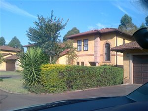 2 Bed Duplex in Hillcrest Central