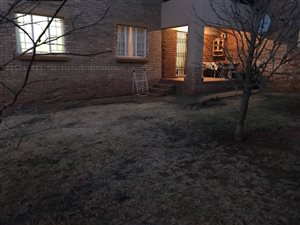 2 Bedroom Simplex in Eco Park