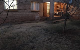2 Bedroom Simplex in Eco Park