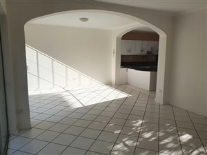 3 Bed Apartment in Isipingo Beach