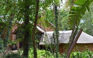 4 Bedroom House in Kosmos
