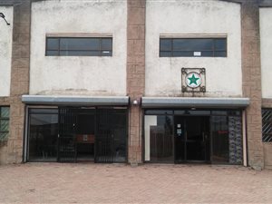 400 m² Commercial space in Westwood