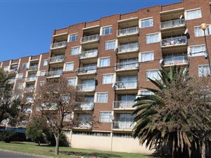 1 Bed Flat in Vereeniging Central