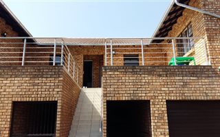 3 Bedroom Townhouse in Brackenhurst