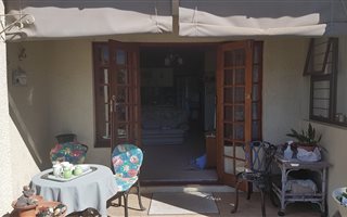 2 Bedroom Simplex in Sarnia