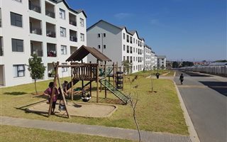 1 Bedroom Apartment in Carlswald Estate