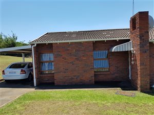 3 Bedroom Townhouse in Bisley