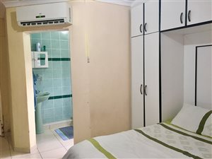 3 Bed House in Caneside
