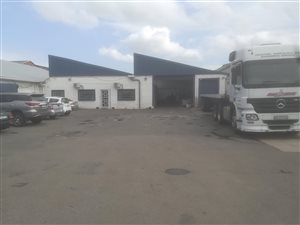 849 m² Industrial space in Jacobs