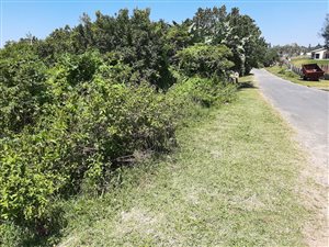 1055 m² Land available in Hibberdene