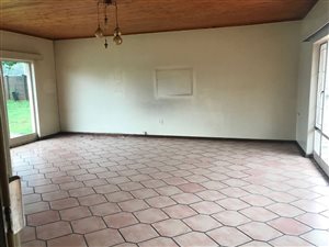 300 m² Office Space in Doringkloof