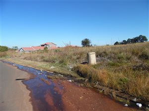 1556 m² Land available in Amajuba Park